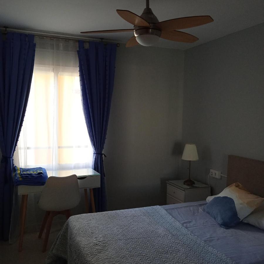 Torremolinos Alquilo Habitacion Con Bano Compartido Y Cocina Compartida Eksteriør billede